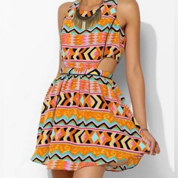 Lovers + Friends Dresses & Skirts - Colorful Geometric Patterned Women's Dress
